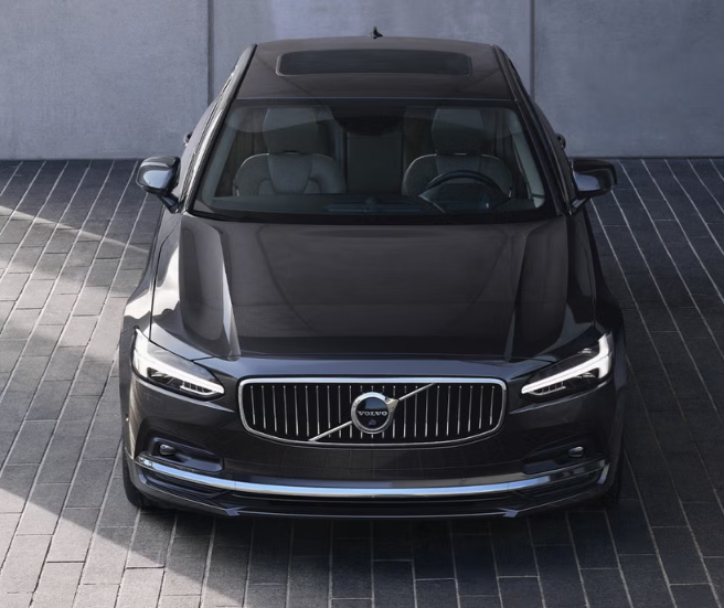 Volvo-S90 Top 5 Underrated Luxury Sedan Cars in Kenya Below $60,000